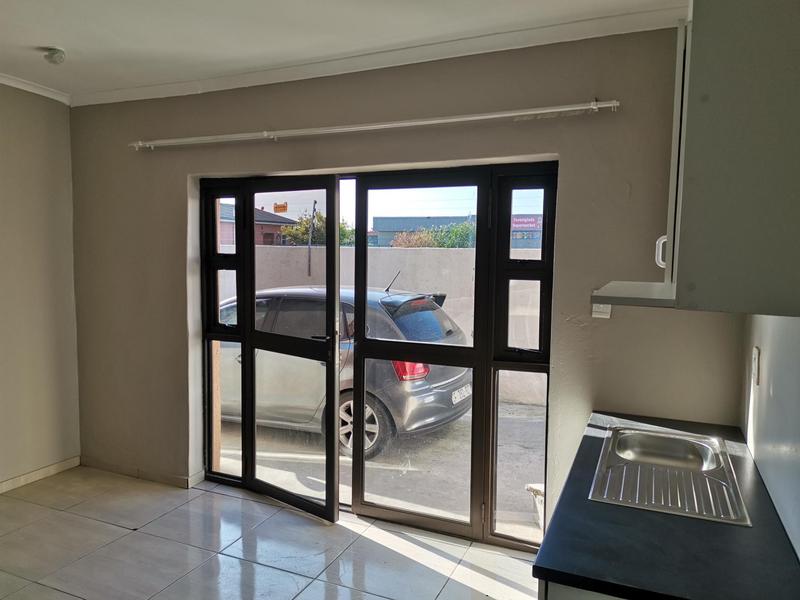 To Let 1 Bedroom Property for Rent in Forest Glade Western Cape